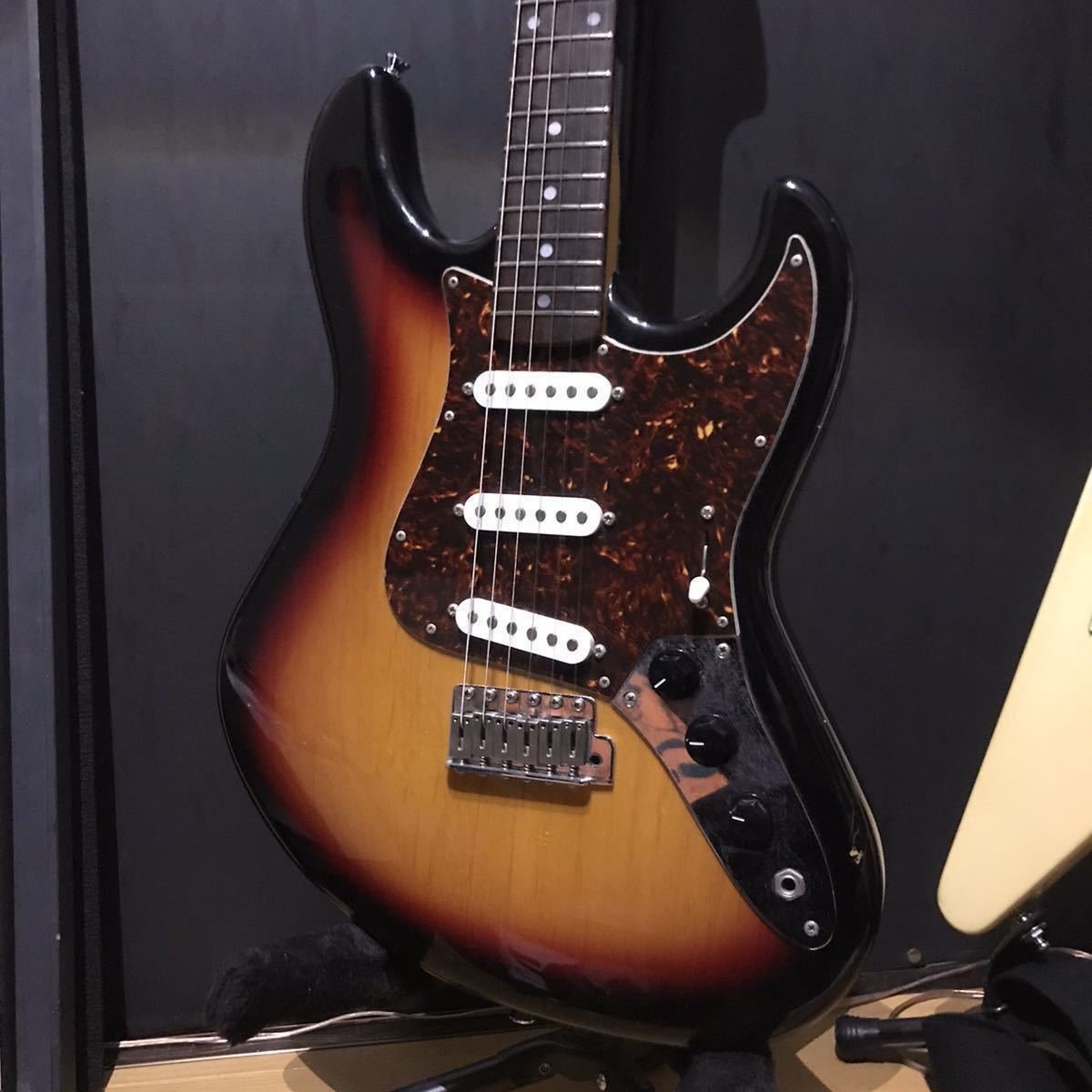 EDWARDS E-I-85NC NEO CUSTOM サンバースト