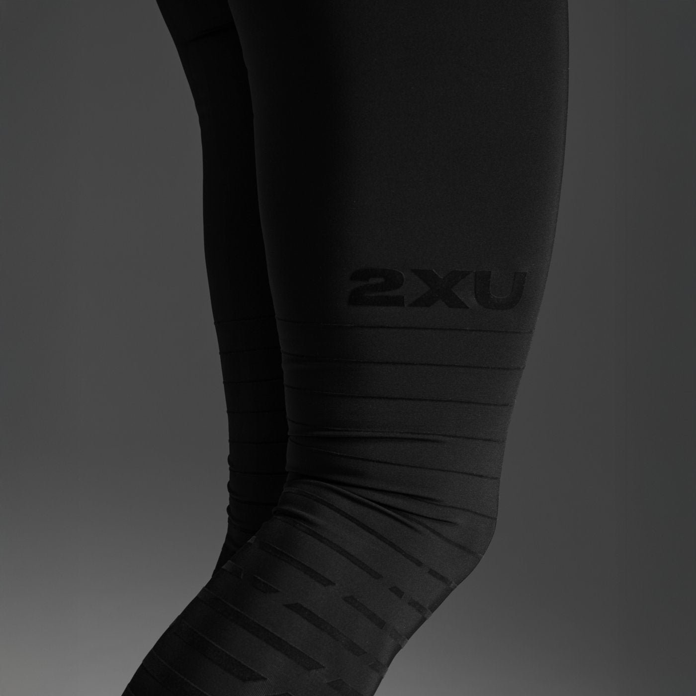 2XU | ウィメンズ パワーリカバリーコンプタイツ – Runtrip Store