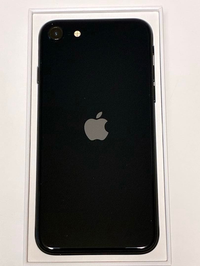 iPhone SE 第3世代 64GB 箱付き