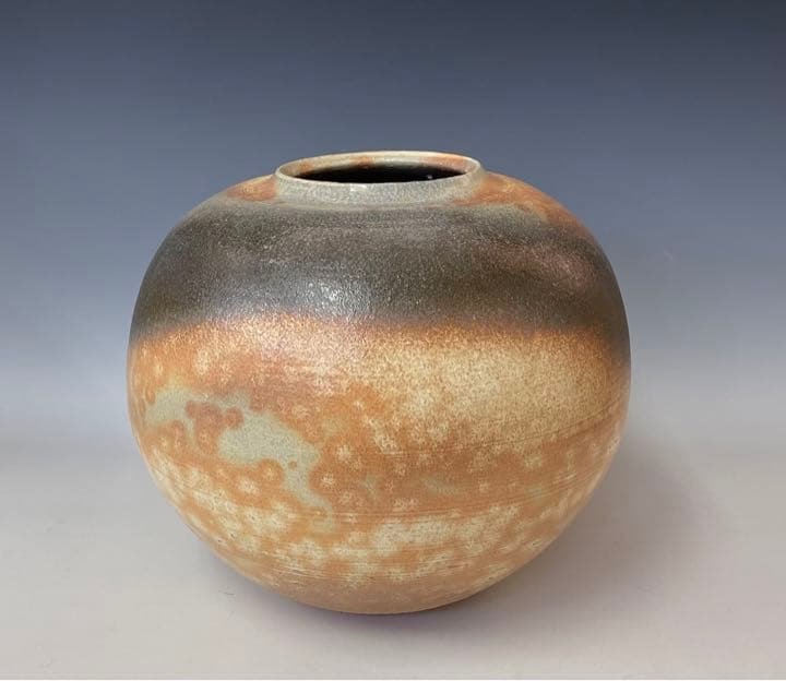 萩焼花瓶　椿秀窯　和仁作　木箱入 萩焼花瓶椿秀窯和仁作木箱入