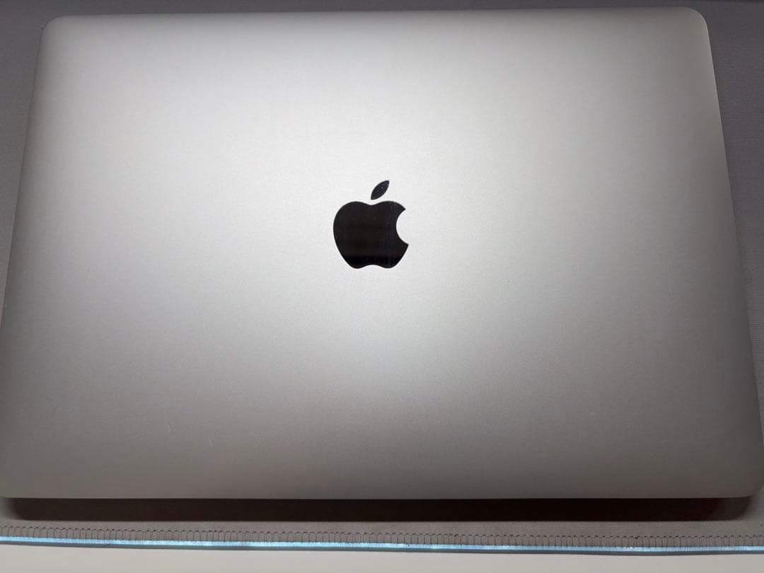 【極美品/ほぼ未使用】Apple MacBook Air m1 256G 本体 Amazon.co.jp: Apple MacBook Air M1 2020 (13 inch, 8 GB RAM, 256 GB