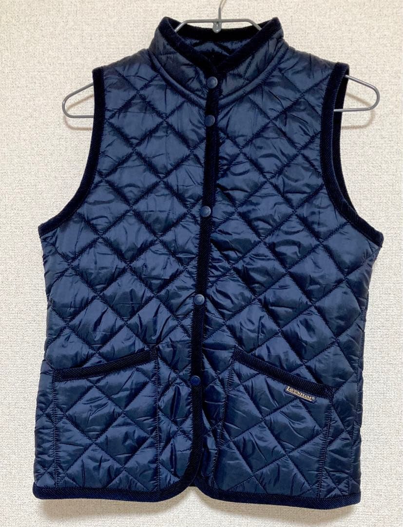新品未使用　ラベンハム　キルティングベスト　36 ネイビー LAVENHAM ラベンハム THORNHAM ソーンハム ノーカラー キルティング