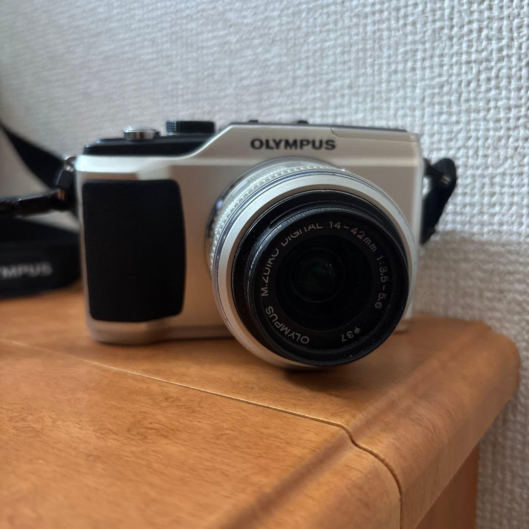 OLYMPUS PEN E-PL2 ミラーレス一眼 (本体) OLYMPUS PEN オリンパス ミラーレス Lite E-PL2 ブラック レンズキット
