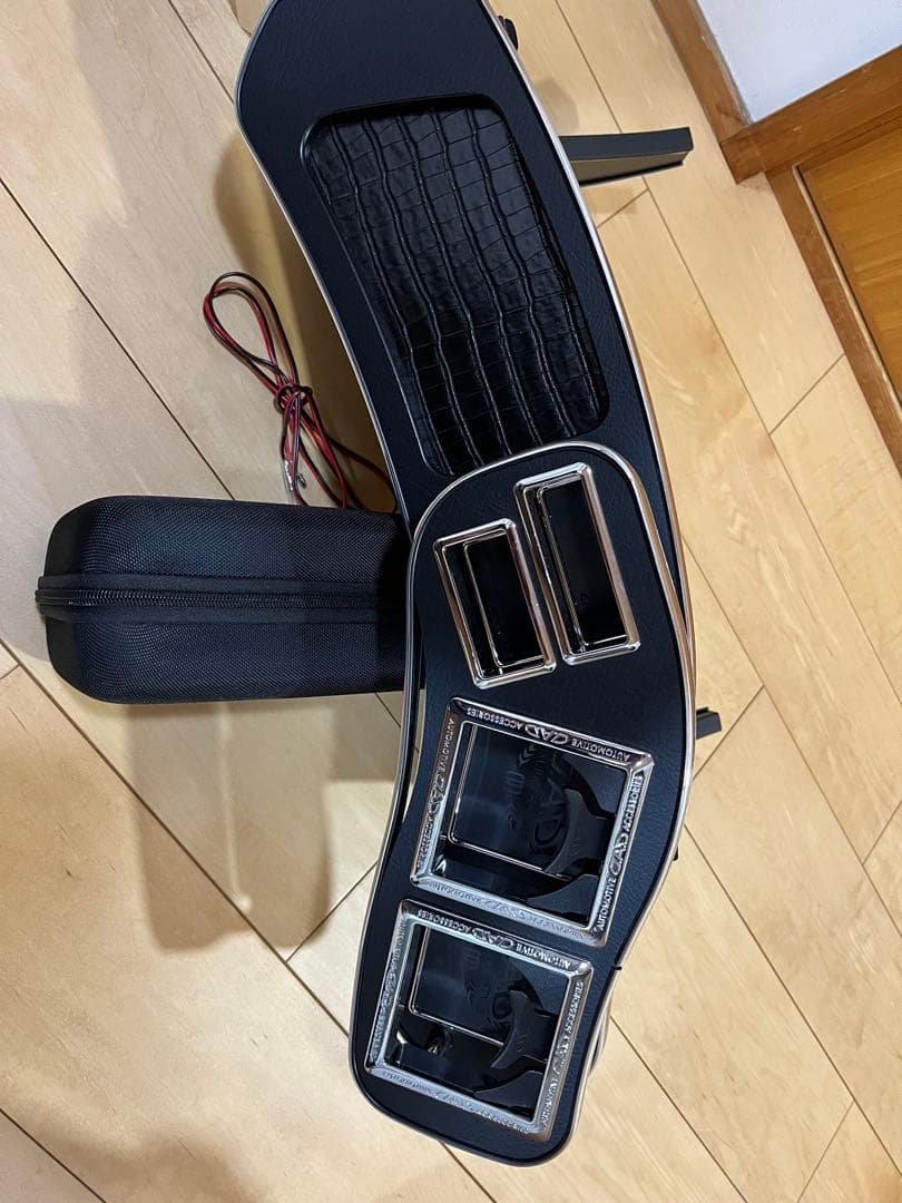 エルグランドE52 DAD フロントテーブル ギャルソン E52系 エルグランド (ELGRAND) D.A.D フロントテーブル