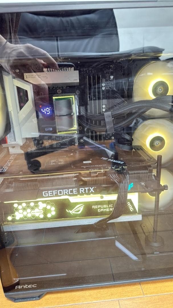 CPU Intel Core i9-10900K + Gigabyte Z590