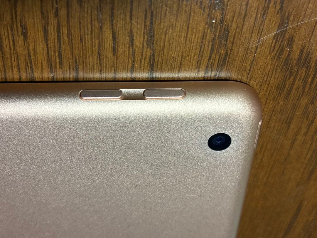 iPad 第6世代 32GB