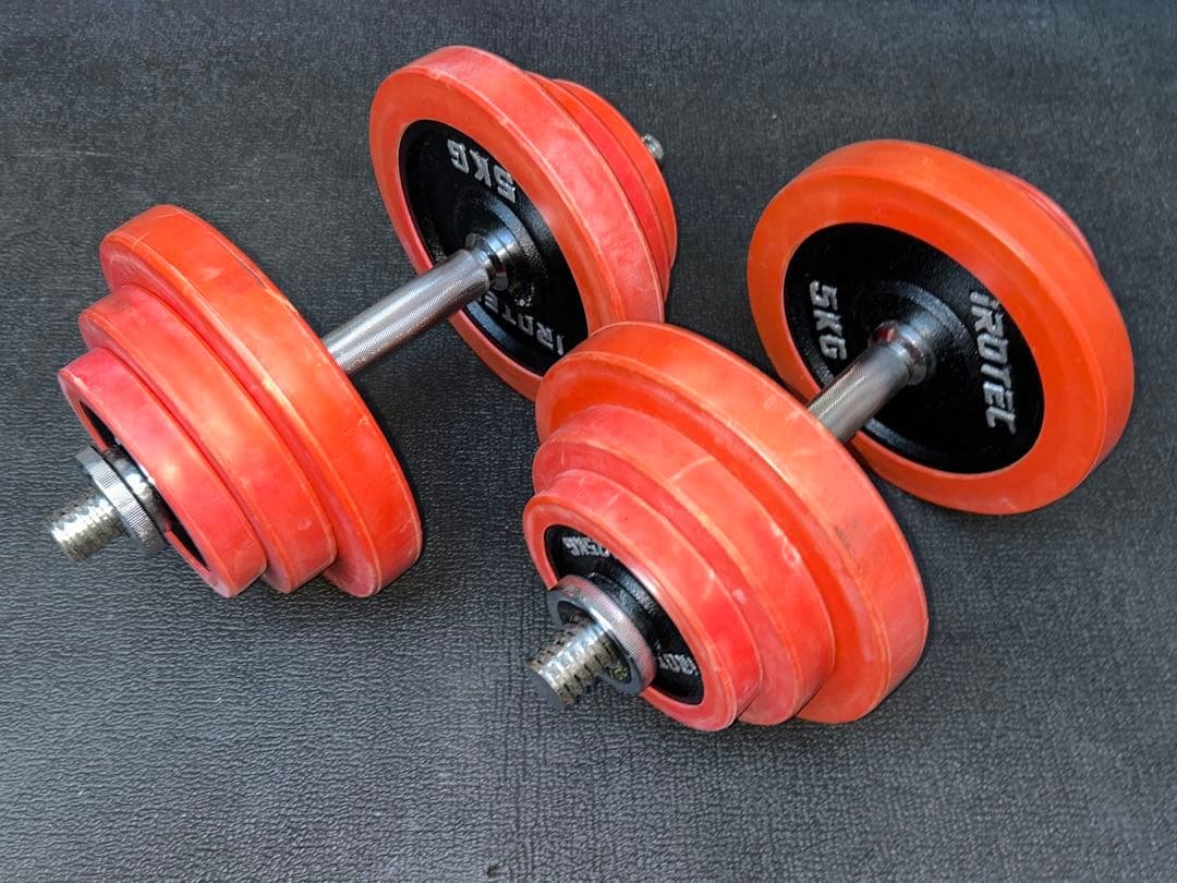 アイロテック　ダンベル　40キロセット　20キロ×2個セット Amazon | IROTEC(アイロテック) ダンベル 35KG スペシャルセット（片手